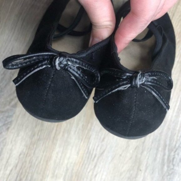 Stuart Weitzman Fannie Bolshoi Suede Ballet Flats Black Girls Size 13 - Picture 5 of 10